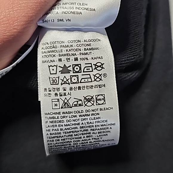 Levis medium black new with tags hoodie - Picture 6 of 6